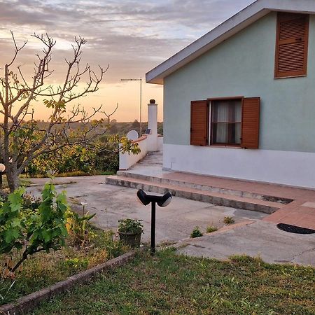 La Valle Incantata - Immerso Nel Verde A 10 Minuti Dal Mare Apartman Sassari Kültér fotó