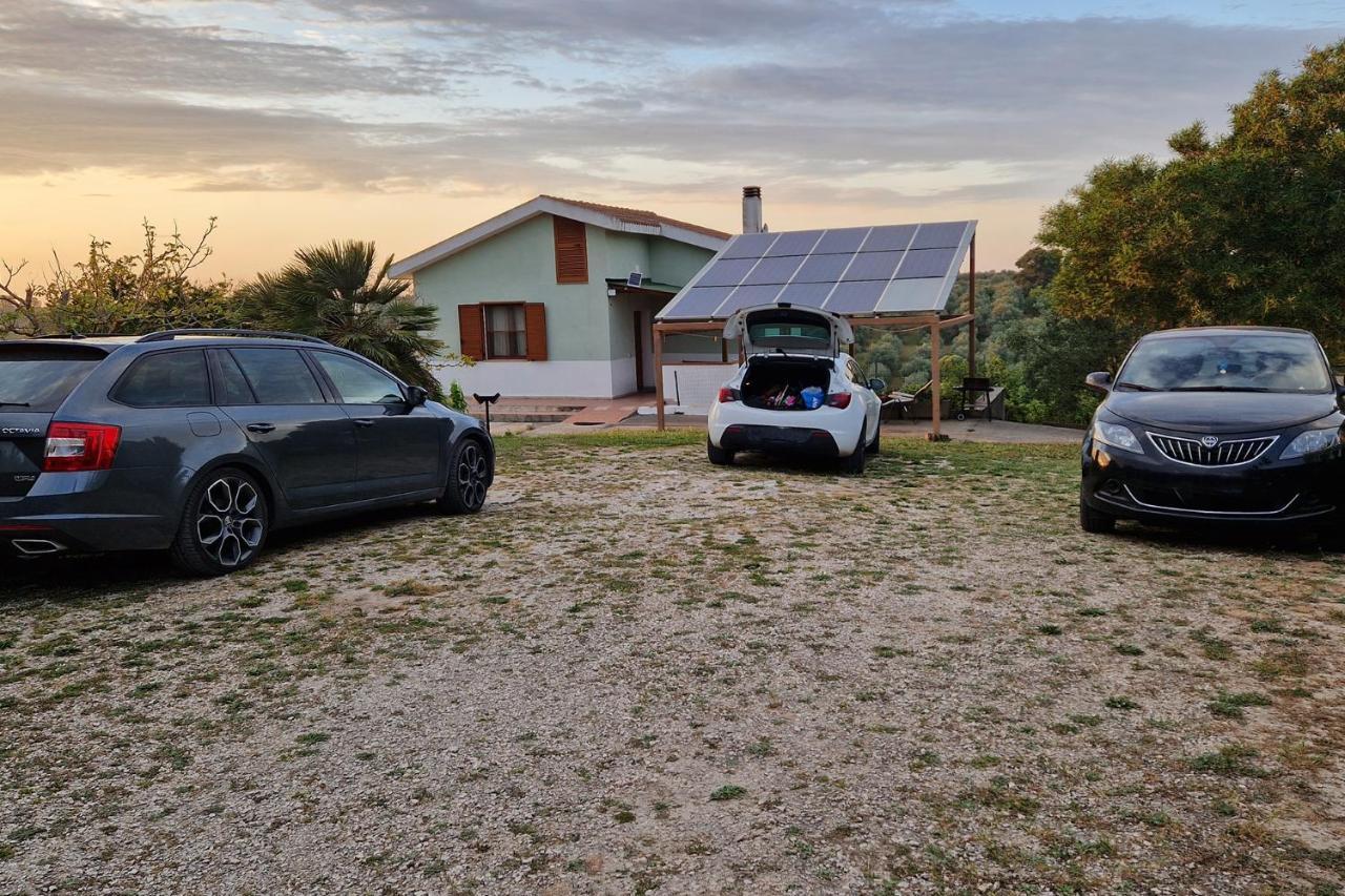 La Valle Incantata - Immerso Nel Verde A 10 Minuti Dal Mare Apartman Sassari Kültér fotó