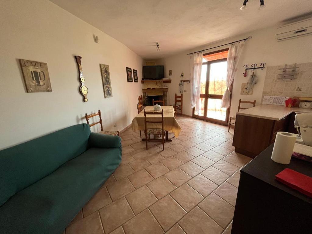 La Valle Incantata - Immerso Nel Verde A 10 Minuti Dal Mare Apartman Sassari Kültér fotó
